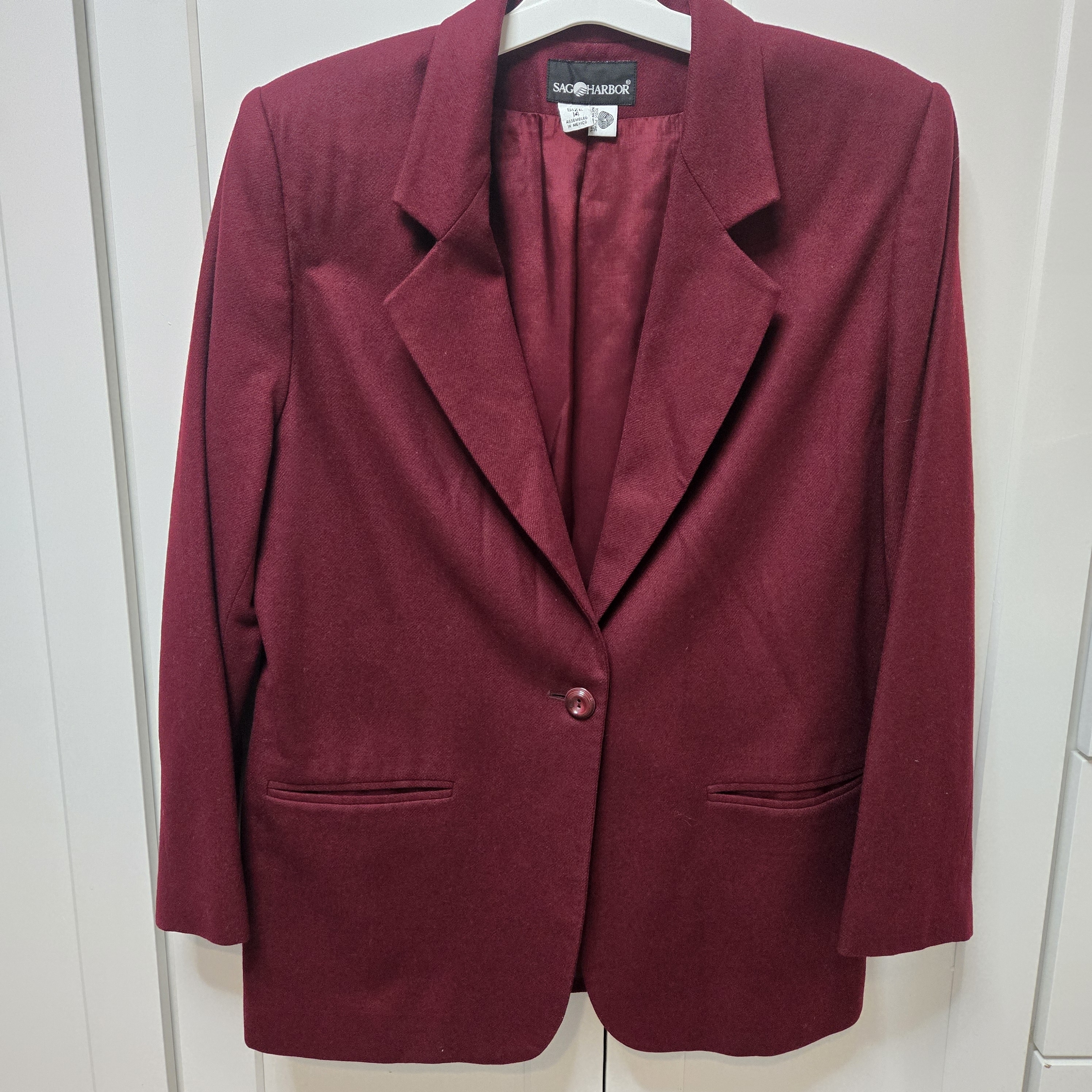 Sag Harbor Deep Red Blazer 100 % Wool Size 14